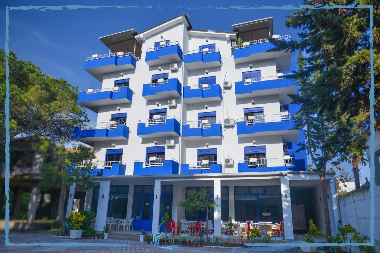 Blue Balcony Hotel Golem  Exterior photo