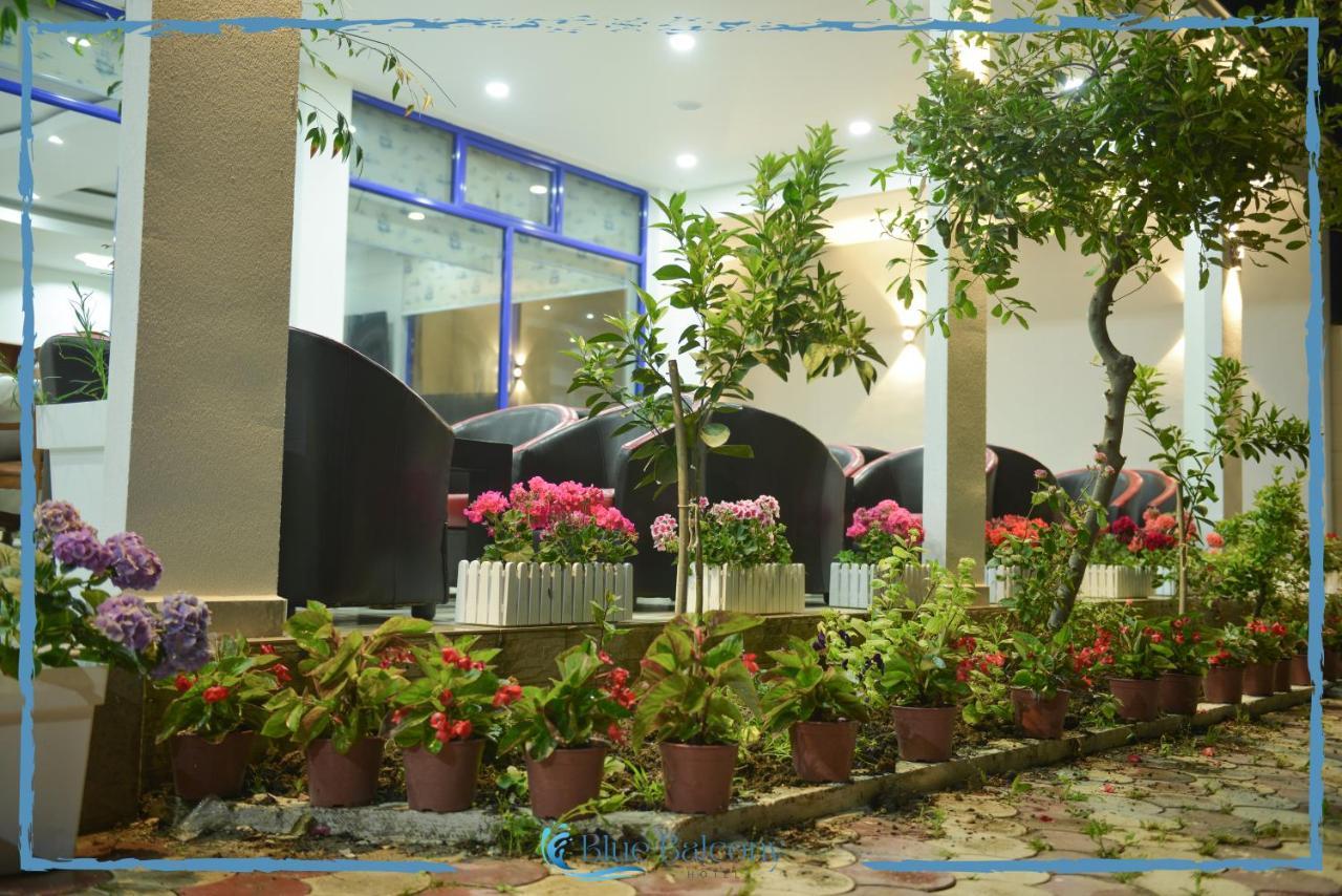 Blue Balcony Hotel Golem  Exterior photo