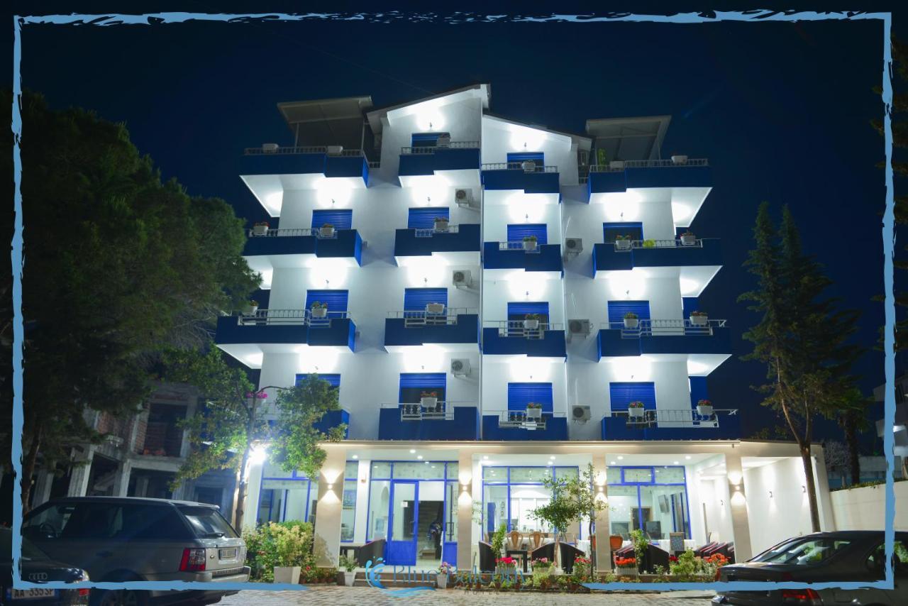 Blue Balcony Hotel Golem  Exterior photo