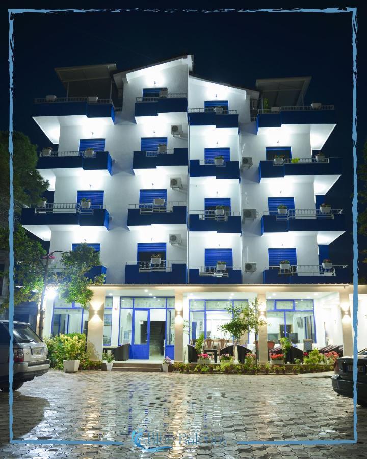 Blue Balcony Hotel Golem  Exterior photo